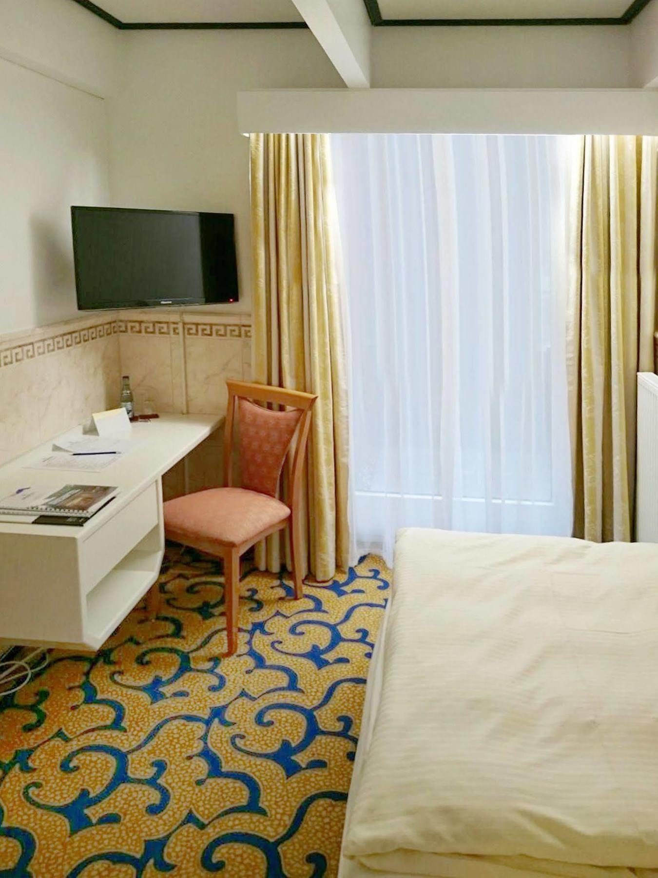 Seehotel Am Tankumsee Isenbüttel Eksteriør billede